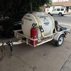 Mobile pressure washer/car detailing station 