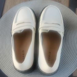Torrid White Penny Loafer Flats Slip-On Round Toe Comfort US 8 WW TPR