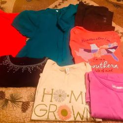 One Pair Capri & Eight Tops