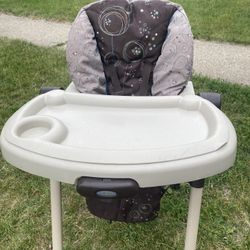 Baby eating chair
