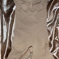 Skims Strapless Seamless Bodysuit 