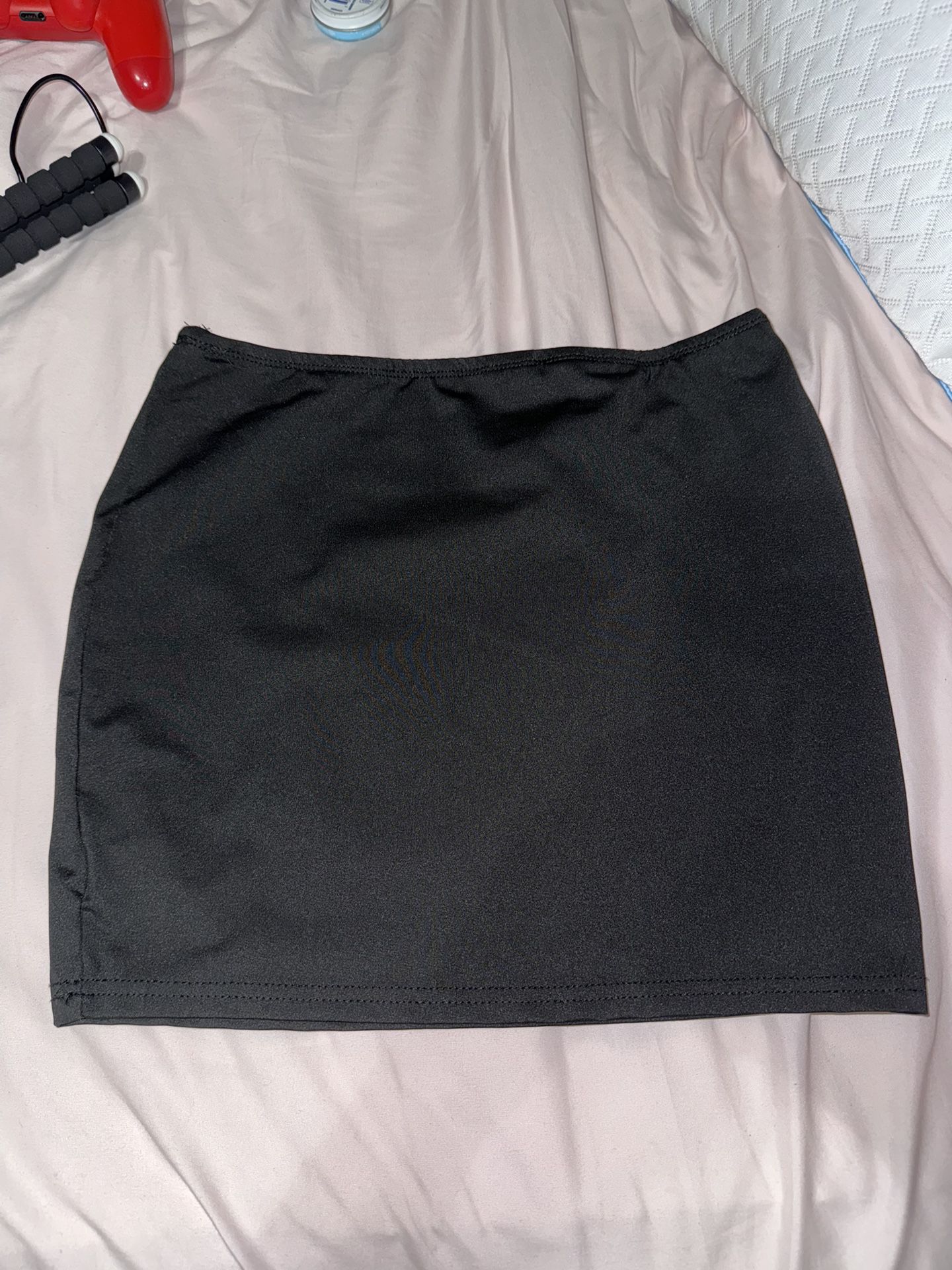 Plain Black Skirt 