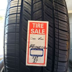 235/50/21 Great Bridgestone Tire Set