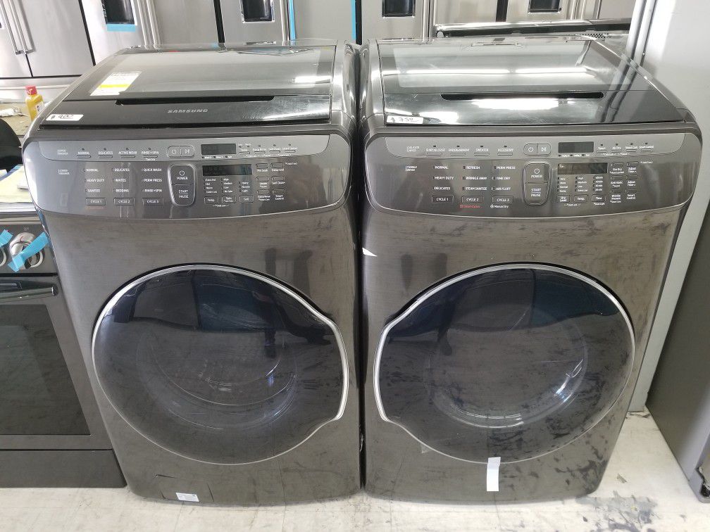 2018 Samsung flex stainless steel electric washer and dryer pair
