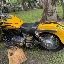 1999 Kawasaki cruiser 