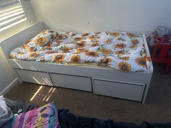 Twin bed