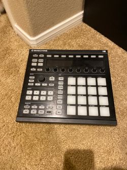 Studio production Native Instruments MkII