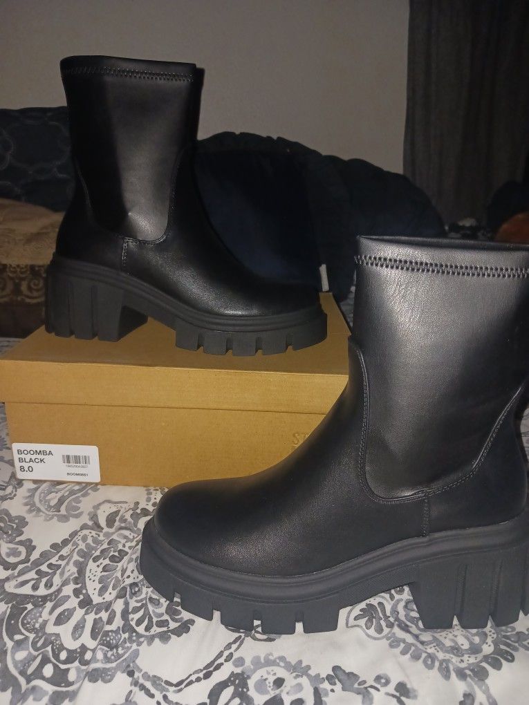 Steve Madden Boomba Boots