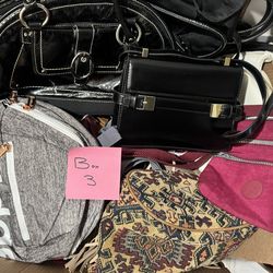Purse lot 3