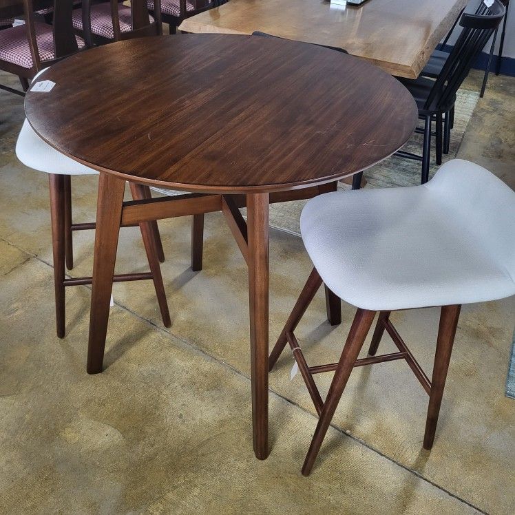 Round Counter Ht Table