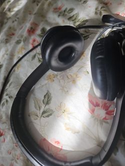 Black Over-Ear Headset with Microphone