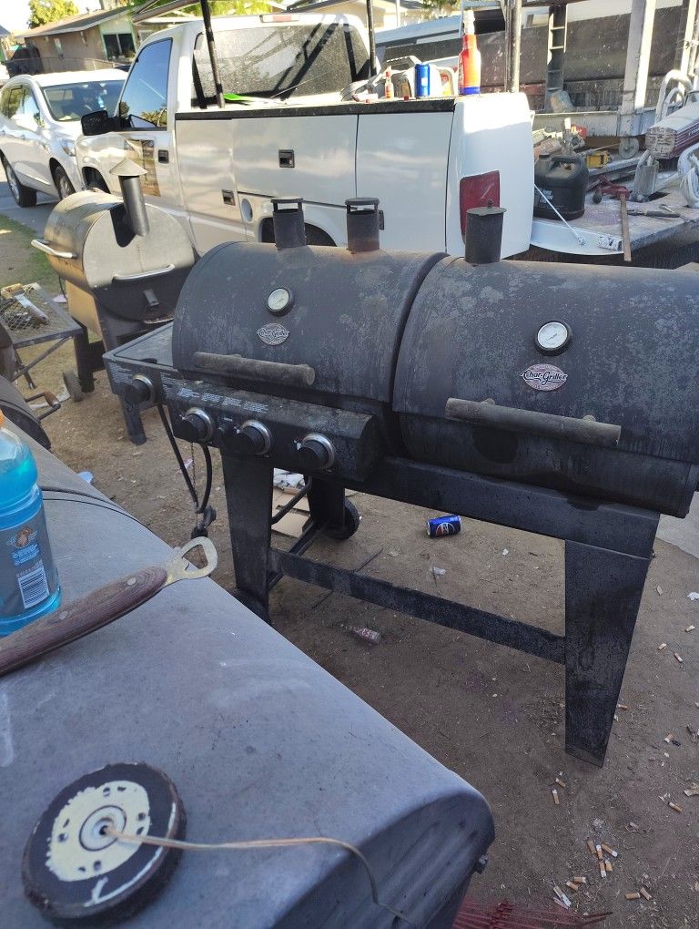 Char-griller Gas And Propane 100