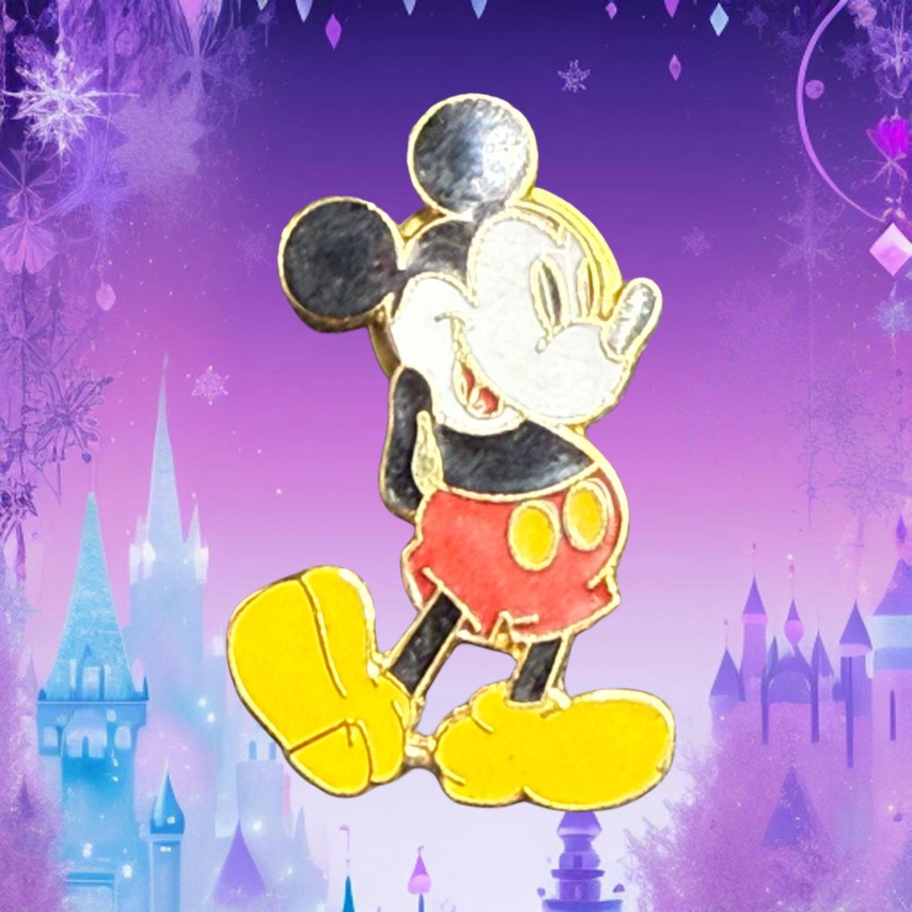 Vintage 1990s Disney Mickey Mouse Enamel Lapel Pin, 0.75x1.25”