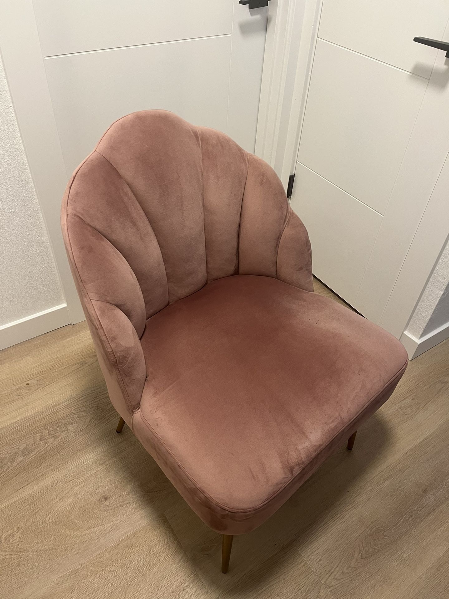 Velvet Accent Chair