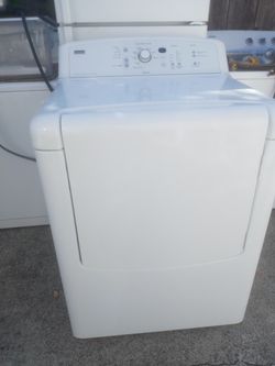 Electric Dryer, 220 Volts Delivery And Installation Avaliable, 60 Days Warranty