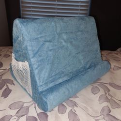 NEW! FOR TABLETS . SEE PHOTOS.  CASH/ PICKUP ONLY.  