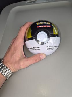 Pokemon ultra ball