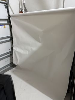 PHOTO STUDIO WITH 2 SOFT LIGHTS & WHITE BACKDROP & ORANGE BACKDROP