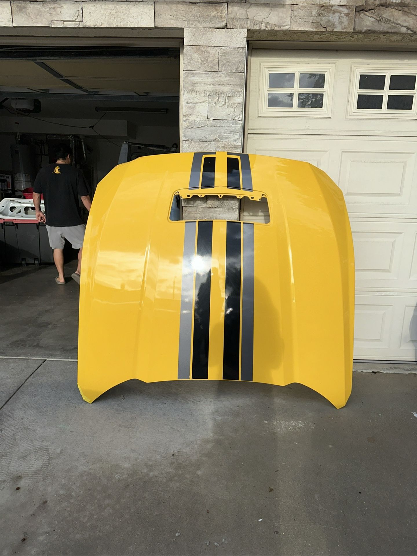 2024 2025 FORD MUSTANG GT HOOD OEM USED