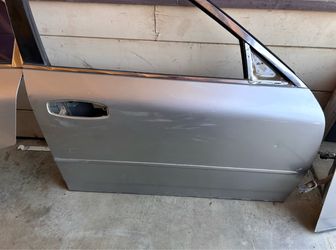 2003 infinity g35 doors