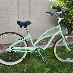 Electra Cruiser 7 Adult bike