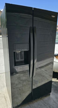 Whirlpool Refrigerator