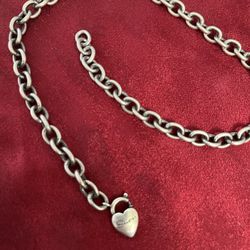 Vtg 90s Guess  Heart Charm Necklace 