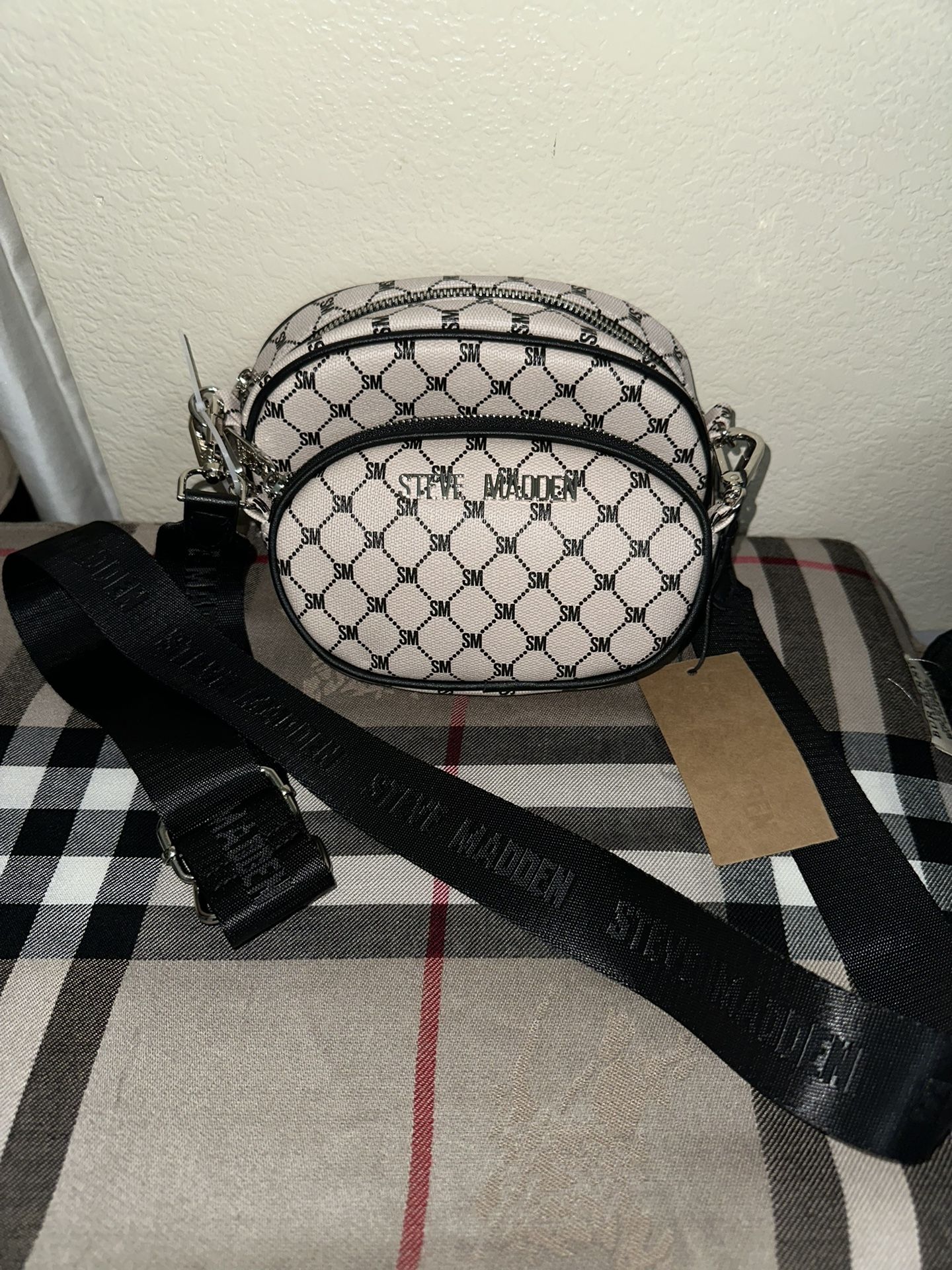 Steve Madden Cross Body Bag