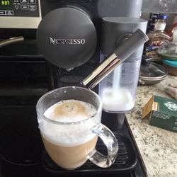 Nespresso lattisima