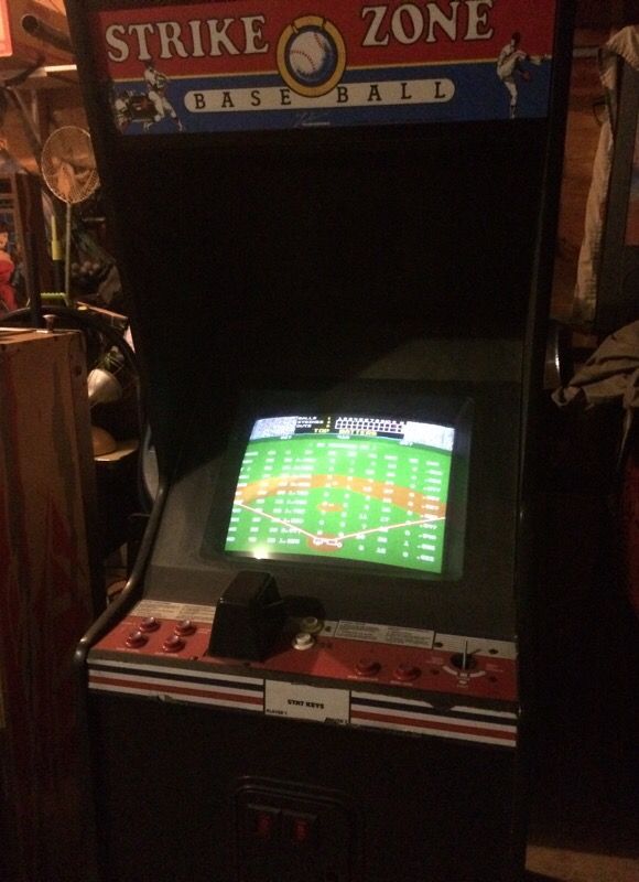 Rare strike zone baseball arcade game