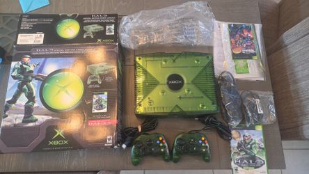 Original Xbox Halo Special Edition Green Console Complete in Box Tested