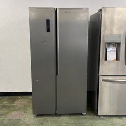 Frigidaire Side By Side Refrigerator YVEU 