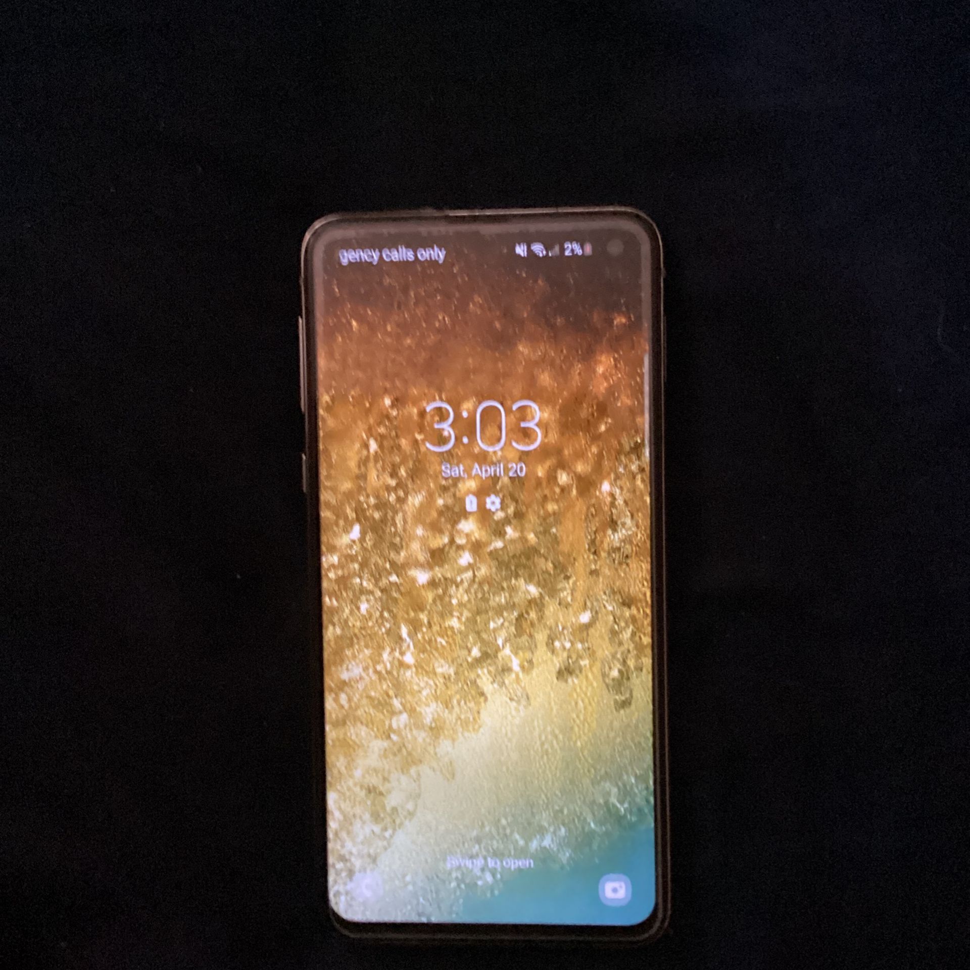 Unlocked Galaxy S10e Works Perfect Comes With Case