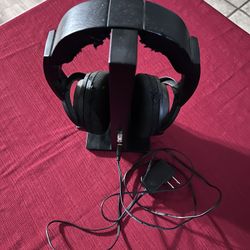 Sony Surround Sound Bluetooth Headphones With Charging Base