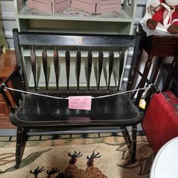 Nichols & Stone Medical College Black Bench Settee
