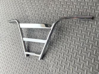 Bassett Quad Ladder Windbreakers handlebars