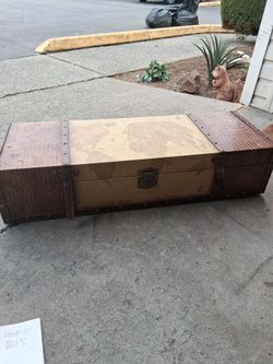 Steamer trunk