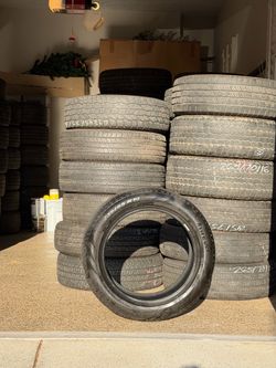 235/55/19 Pirelli Scorpion Verde