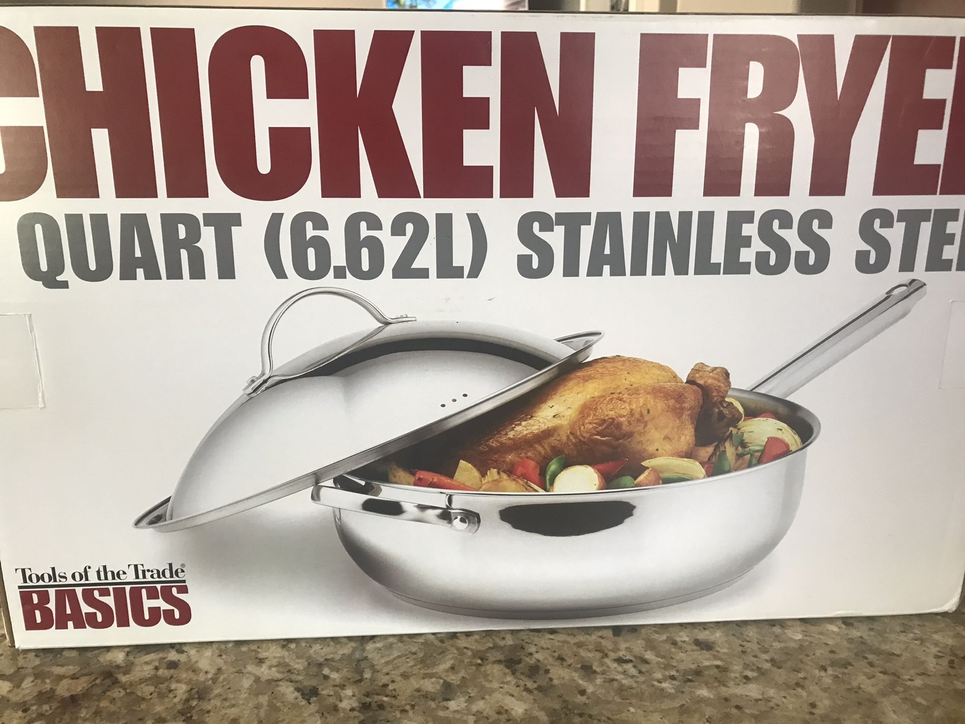 Brand New - Macys Tools Of The Trade 7 Qt Fryer