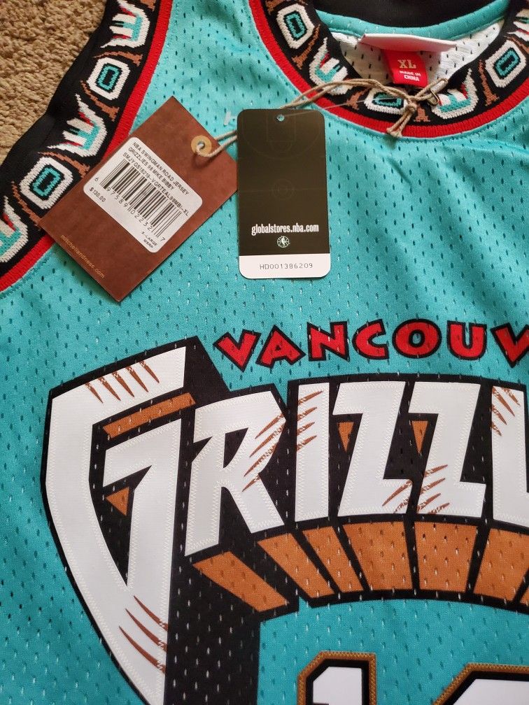 Vancouver Grizzlies Mike Bibby Mitchell & Ness Red/Teal 1998/99 Swingman Jersey  for Sale in Corona, CA - OfferUp