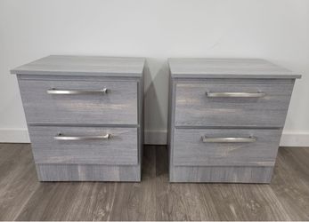 Nightstands-Mesitas de noche