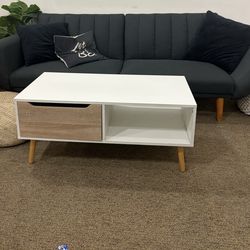 Sofa & table