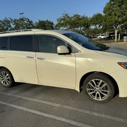 2014 Nissan Quest