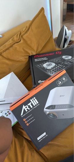 MOVING SALE - PROJECTOR, XBOX ONE S, DDJ SB3