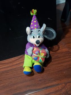Chuck E Cheese Doll, happy birthday