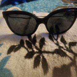 Burberry Glasses 