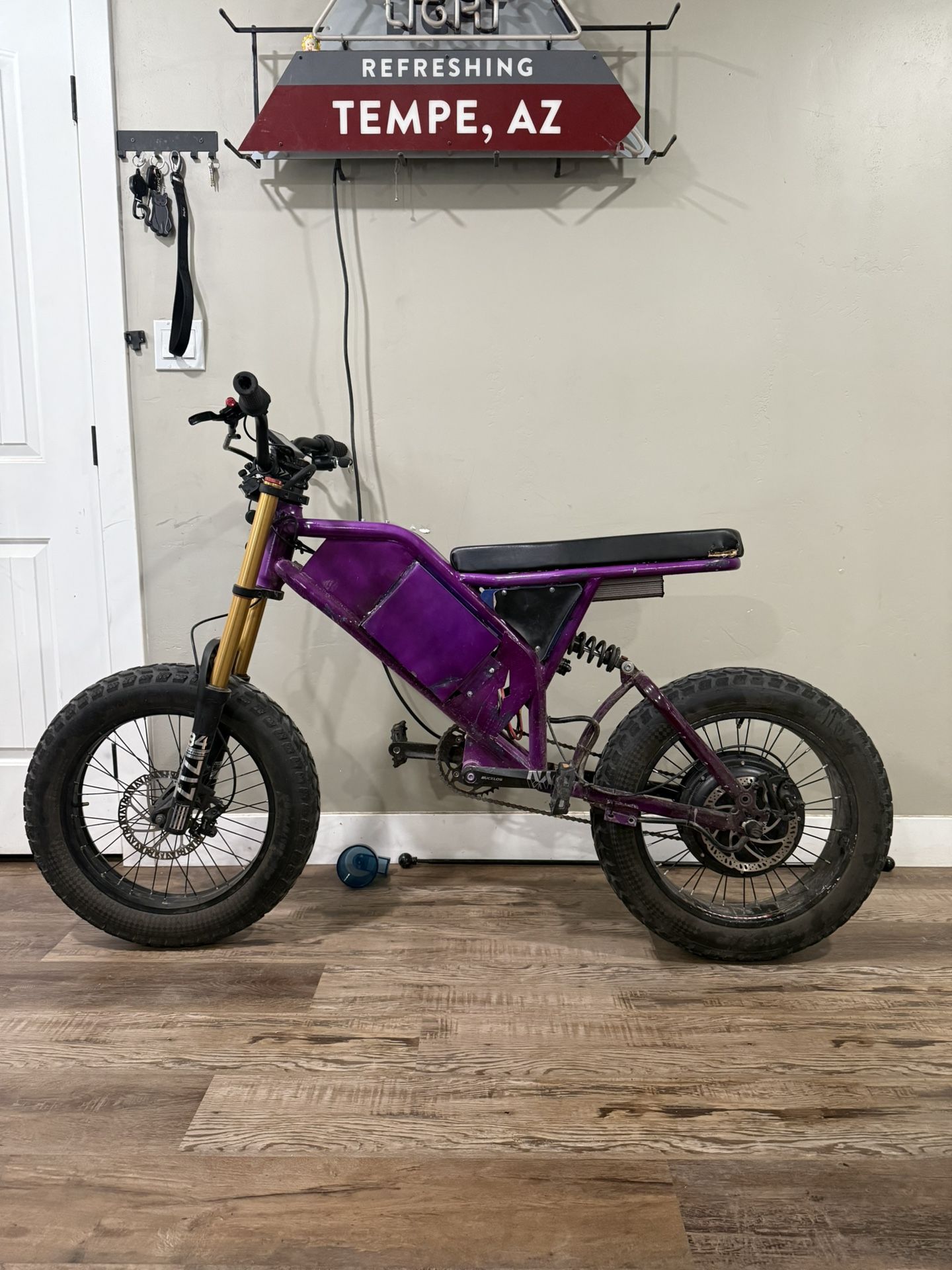 Custom E-bike 6kw Bike Electric Bike 50mph