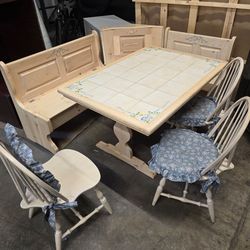 Breakfast nook table and chairs