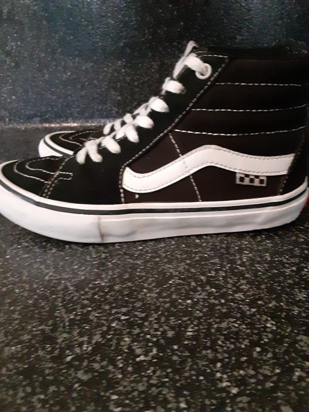 Vans womens 7 Good Condition