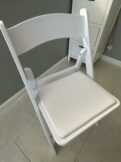4 Folded chairs